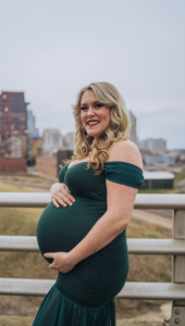 Smoothe's founder Lindsey will be out on maternity leave this spring